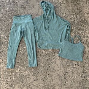 Beyond Yoga Set of 3!